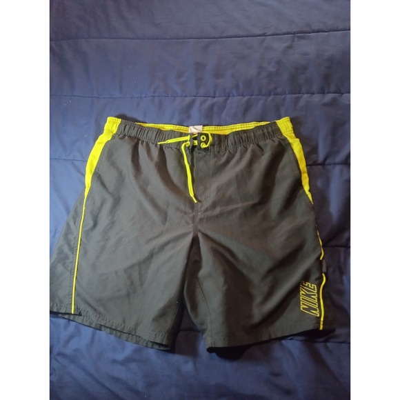 Nike Shorts Men's L Black Spell Out Logo Lined Embroidered Hike‎ Swim Outdoors - Picture 1 of 5